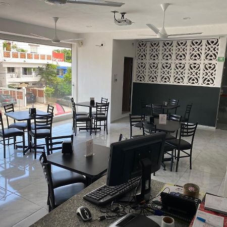 Las Gardenias Cancún Exteriör bild