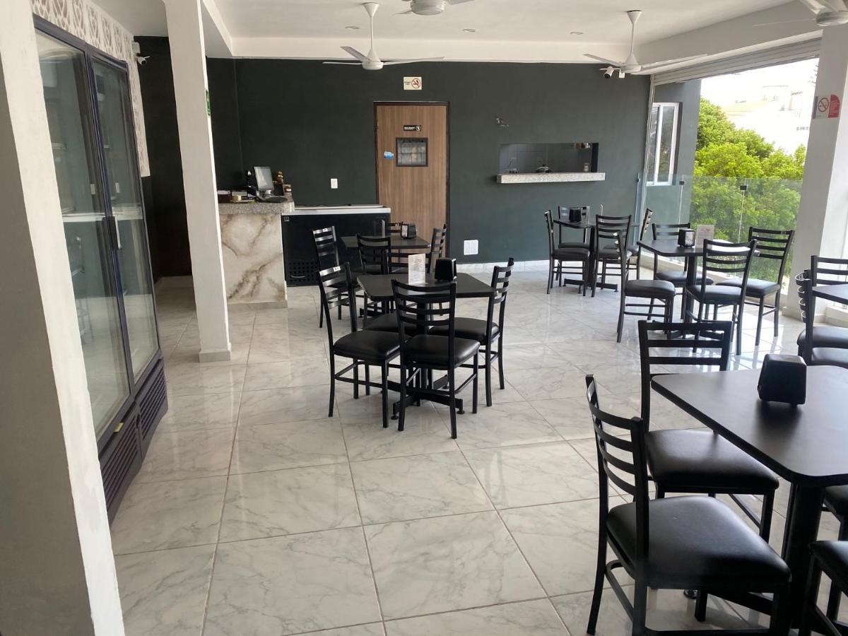 Las Gardenias Cancún Exteriör bild